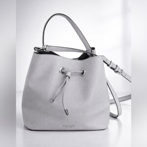 Kate Spade New York Grey Pebbled Leather Adgustible Strap Bucket Bag Crossbody.